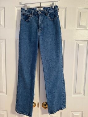 Abercrombie & Fitch Curve Love High Rise 90s Relaxed Jeans
